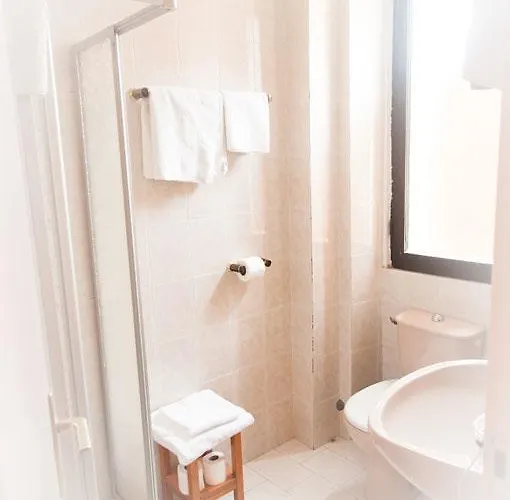 & Restaurant Le Beau Sejour 2* Porto (Corsica)