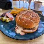 Hotel & Restaurant Le Beau Sejour 2*