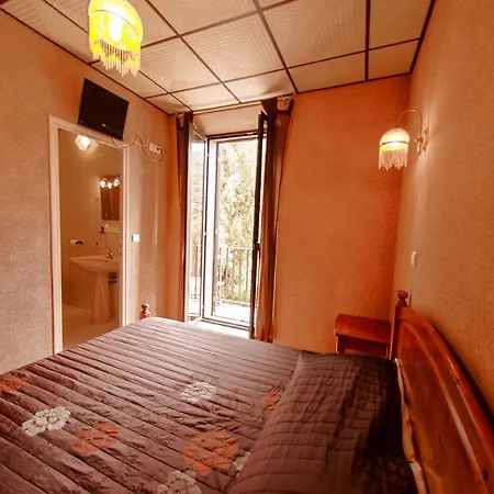 & Restaurant Le Beau Sejour 2* Porto (Corsica)