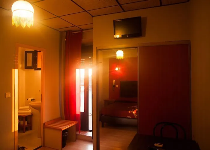 & Restaurant Le Beau Sejour Hotel 2*